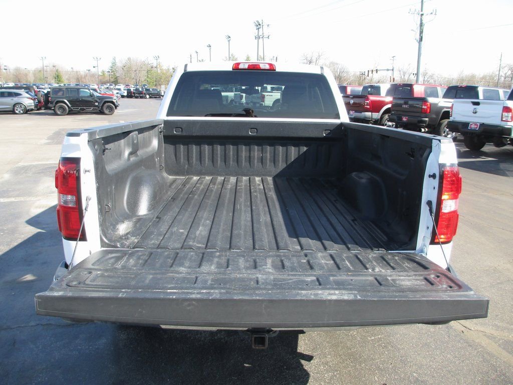 Used 2018 GMC Sierra 1500 SLE w/ SLE Value Package image 6