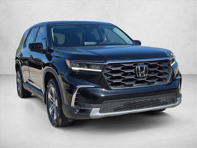 Used 2025 Honda Pilot EX-L video 3