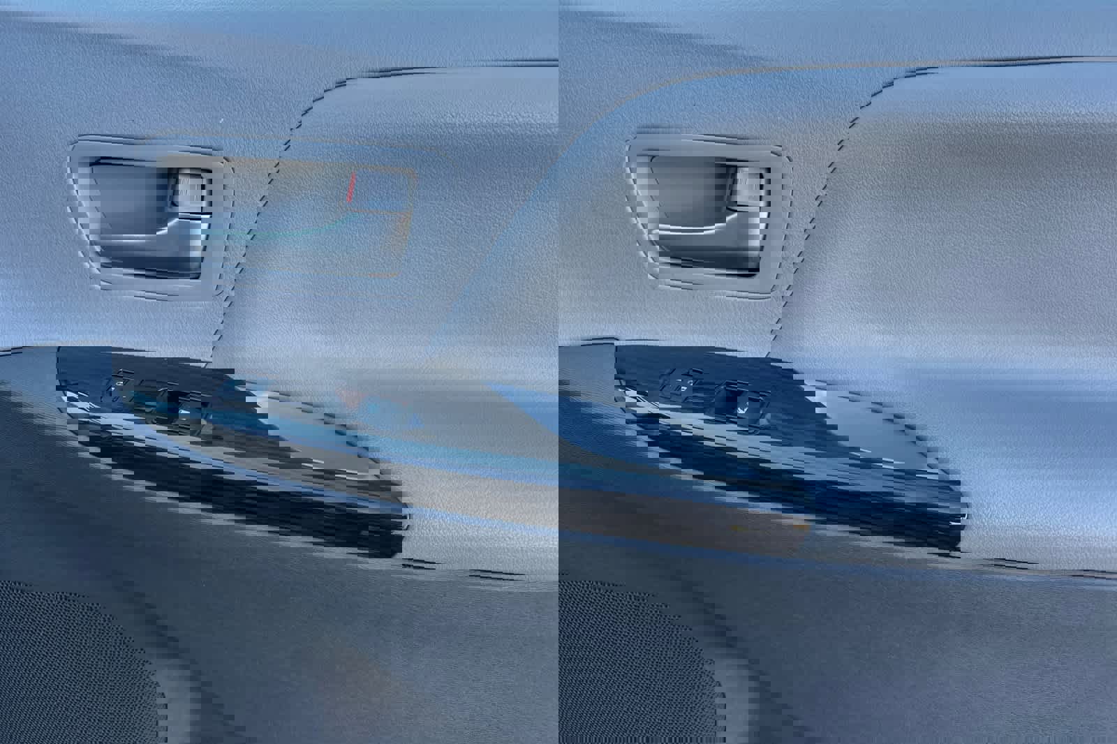 Used 2015 Toyota Sienna XLE Premium image 20