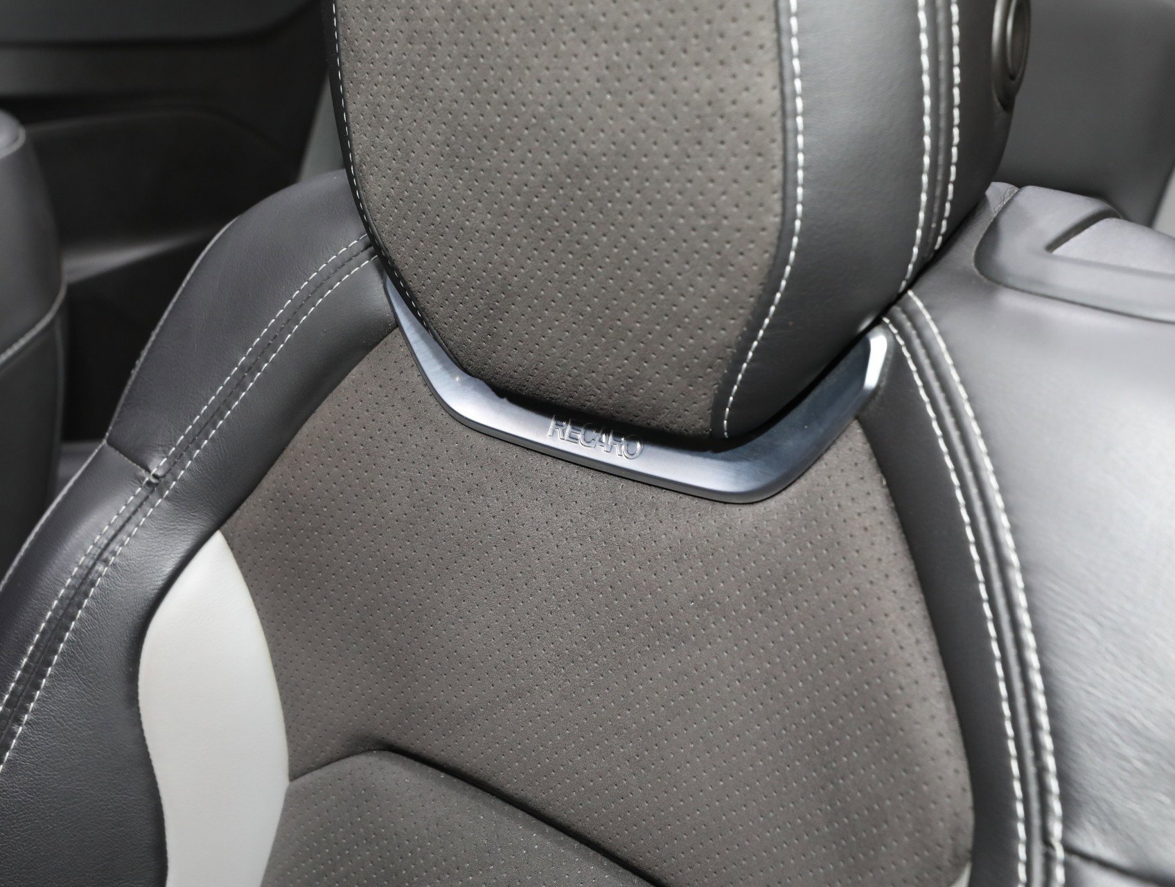 Used 2020 Chevrolet Camaro SS RWD image 61