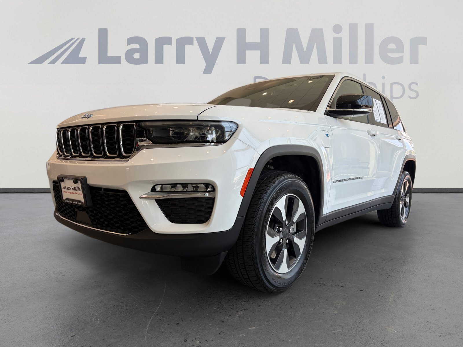 Used 2024 Jeep Grand Cherokee Limited 4xe