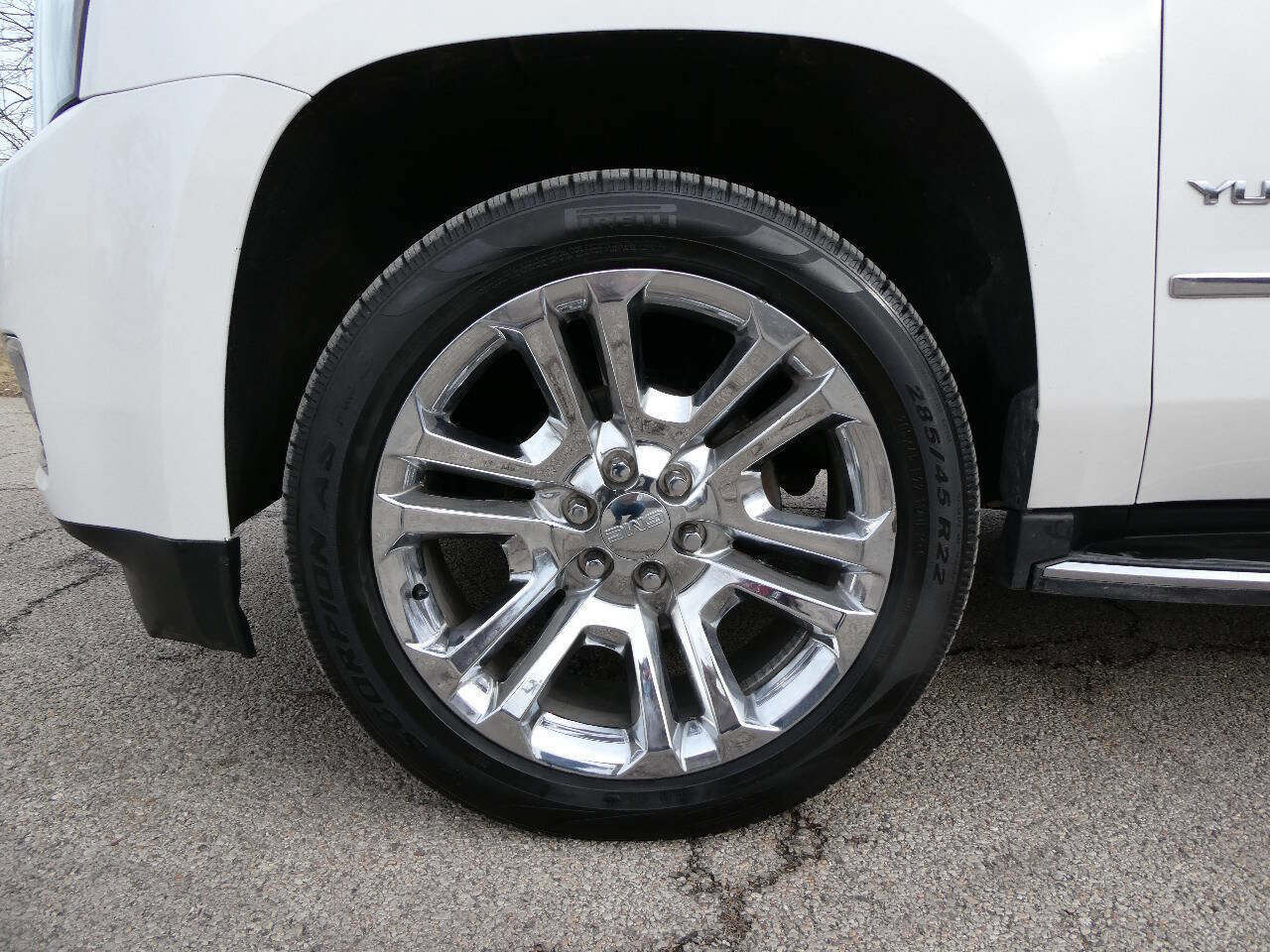 Used 2019 GMC Yukon XL SLT w/ Premium Edition AWD/4WD image 36