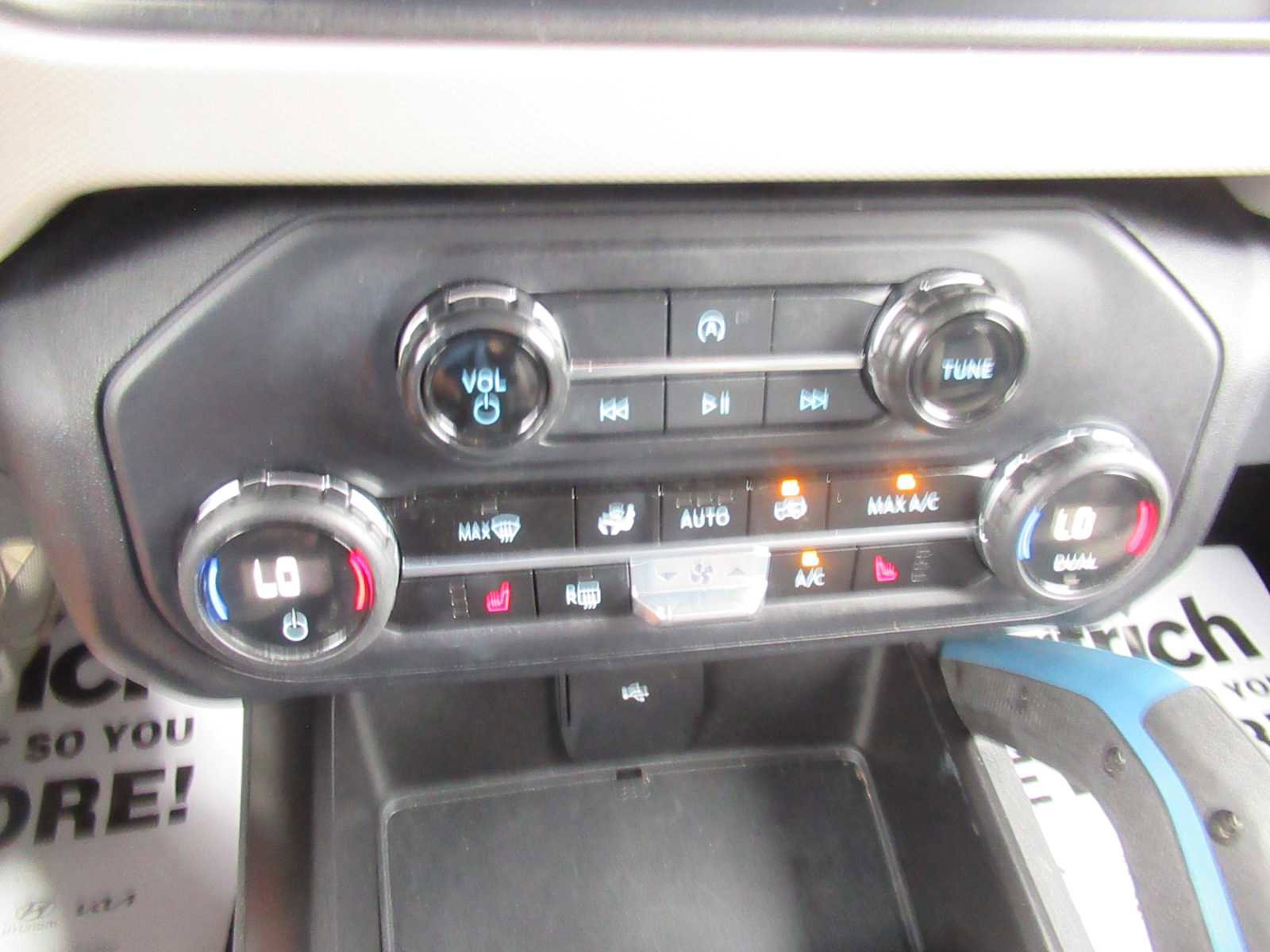 Used 2023 Ford Bronco Wildtrak image 28