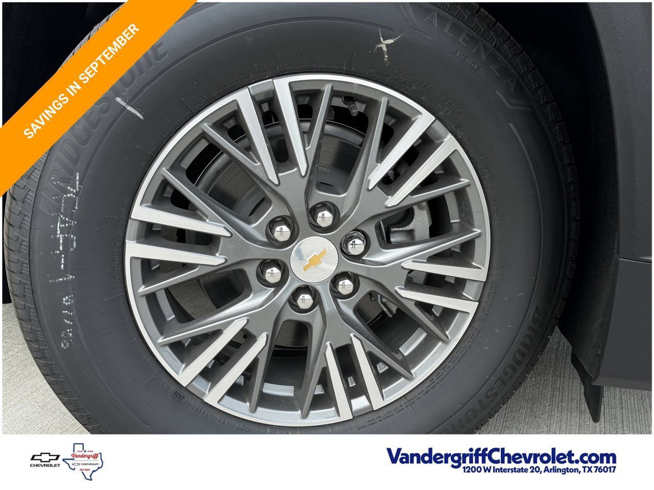 New 2026 Chevrolet Traverse LT FWD image 9