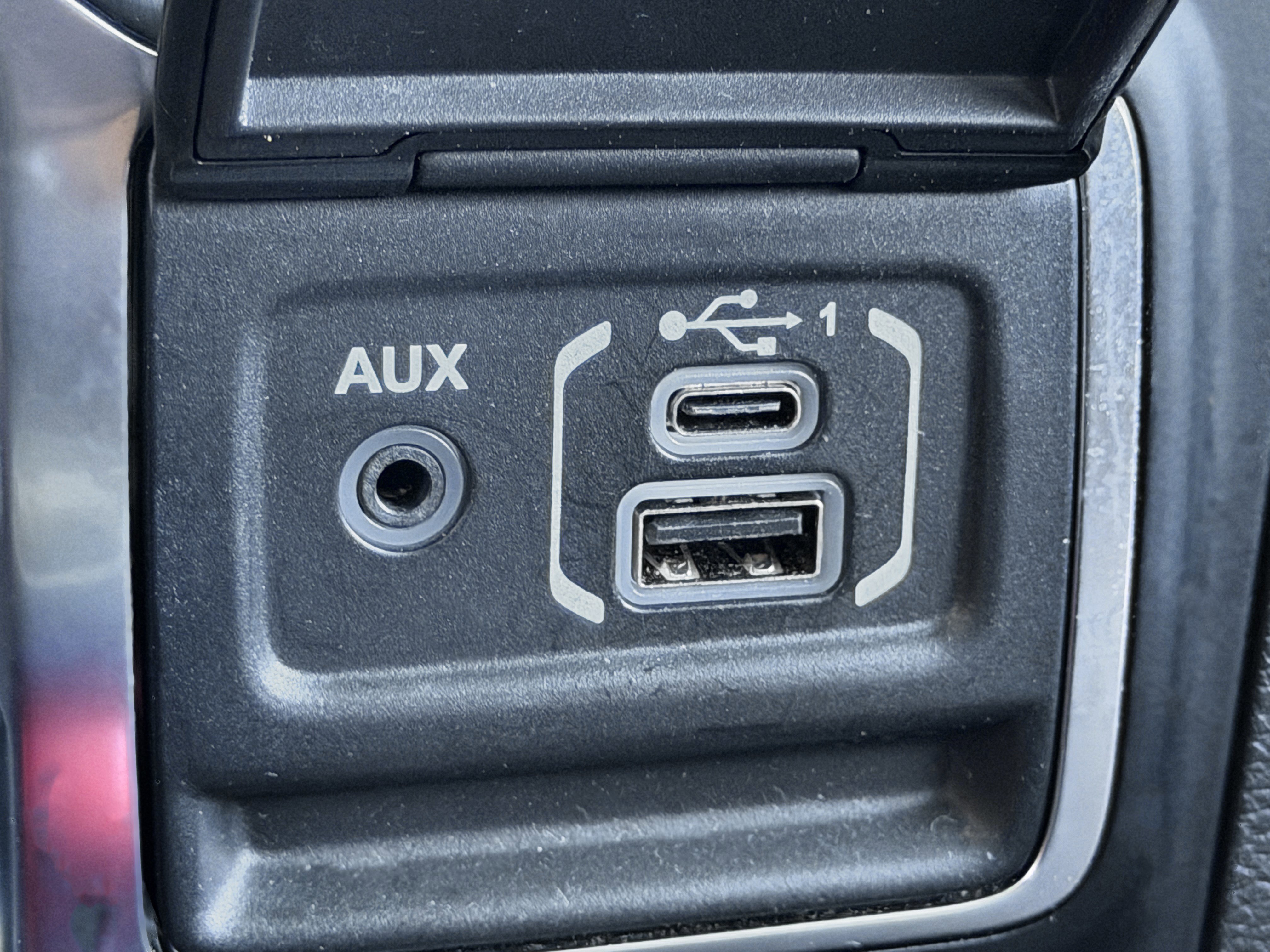 Used 2022 Jeep Wrangler Unlimited Sport AWD/4WD image 9
