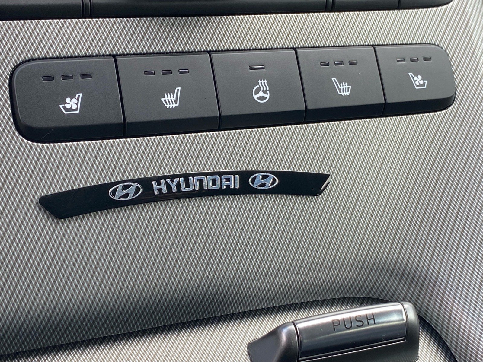 Used 2024 Hyundai Palisade SEL FWD image 16