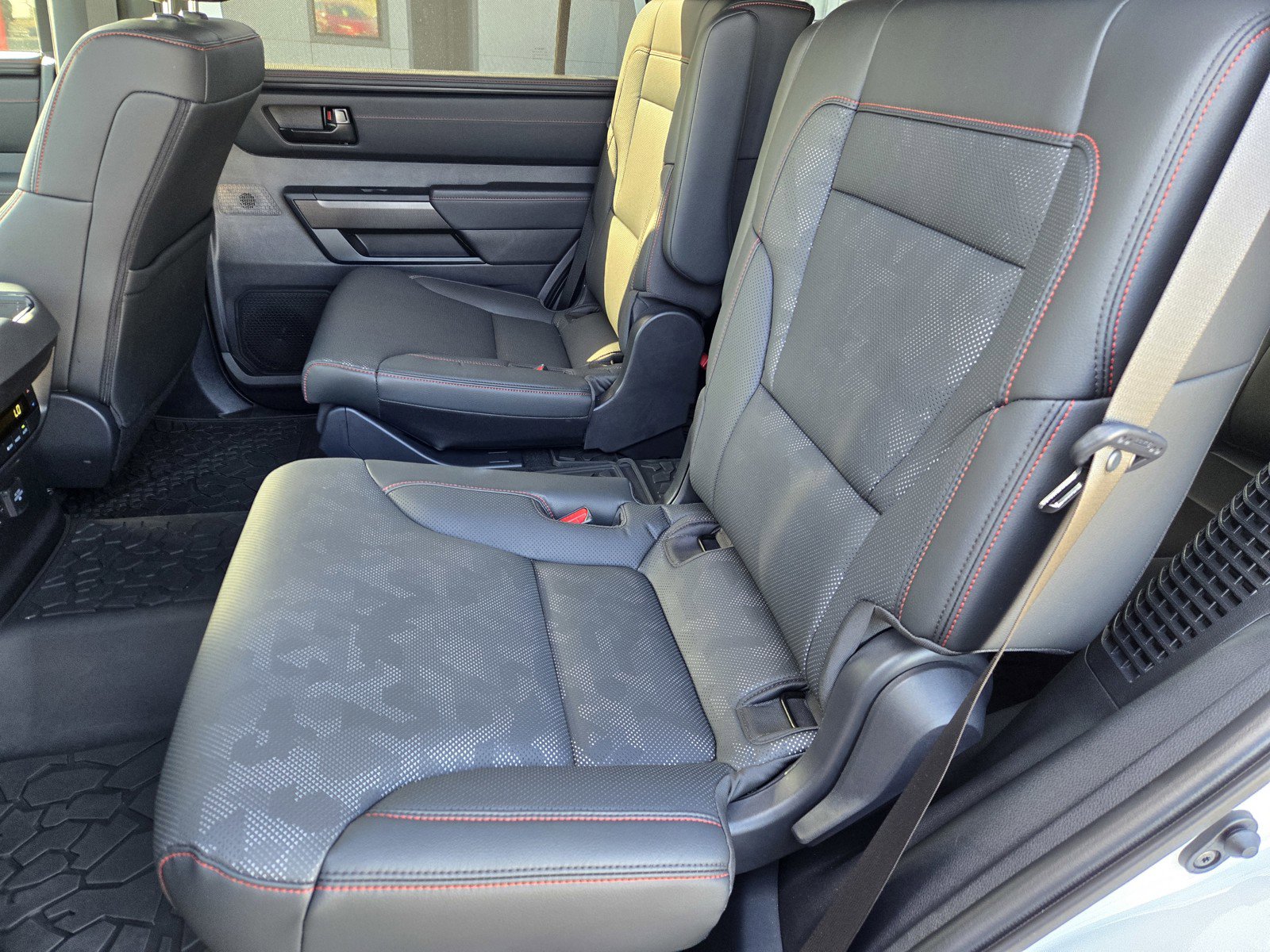 Used 2026 Toyota Sequoia TRD Pro w/ Tow Technology Package image 12