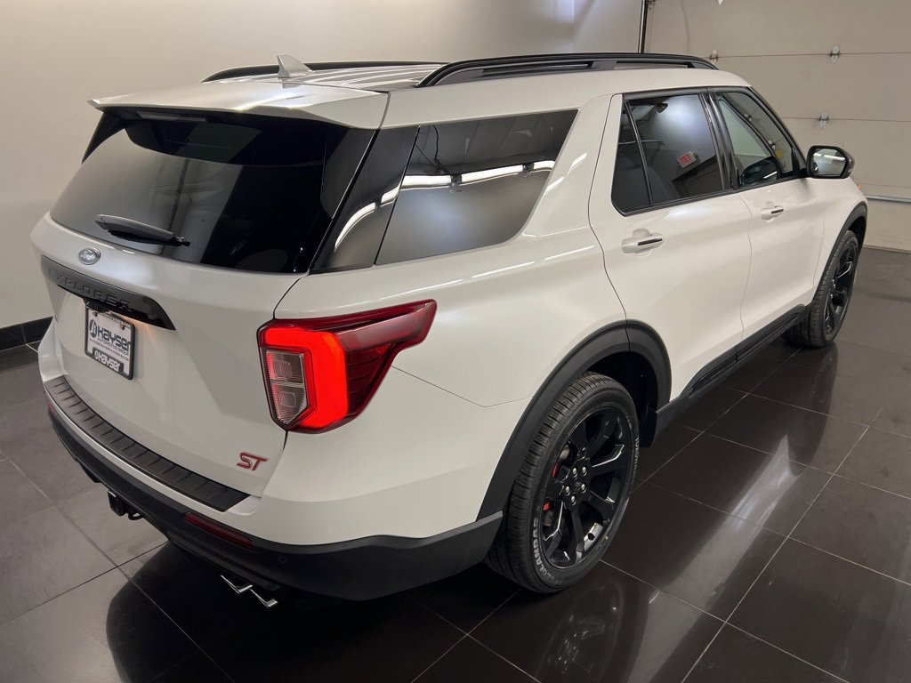 Certified 2023 Ford Explorer ST w/ Equipment Group 401A image 6