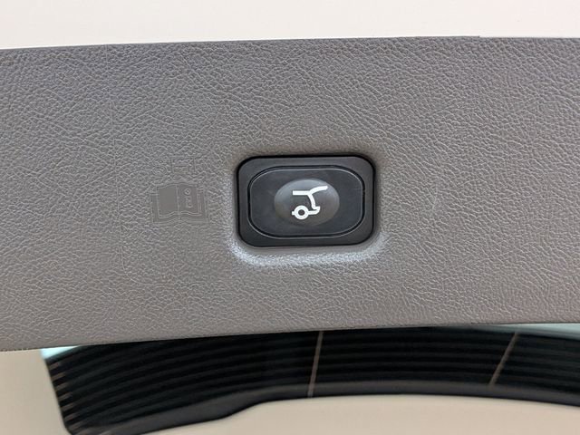 Used 2023 Lincoln Nautilus Reserve w/ Class II Trailer Tow Package image 24