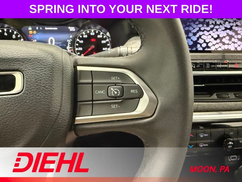 Used 2023 Jeep Compass Latitude image 24