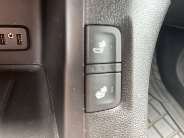 Used 2018 GMC Acadia SLE AWD/4WD image 43