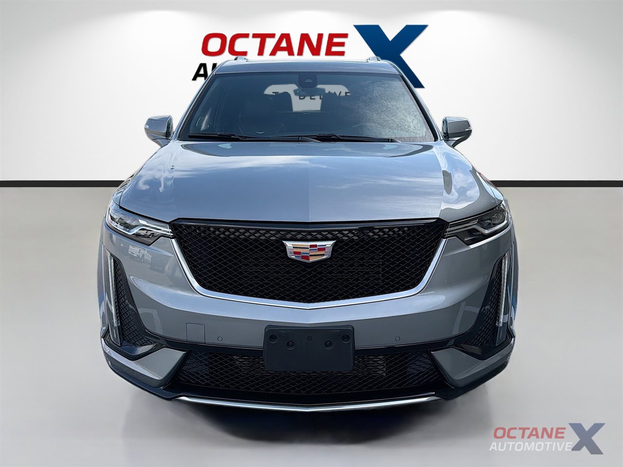 Used 2024 Cadillac XT6 Sport AWD/4WD image 2