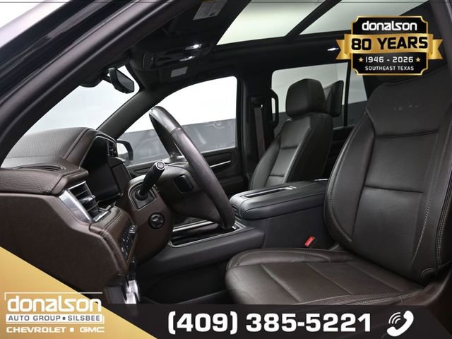 Used 2021 GMC Yukon Denali w/ Denali Premium Package image 9