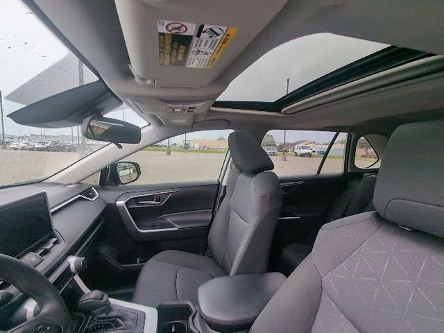 Used 2025 Toyota RAV4 XLE w/ Convenience Package FWD image 12