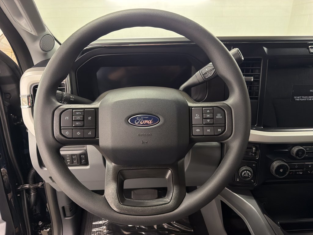 New 2027 Ford F250 XLT w/ XLT Premium Package AWD/4WD image 17