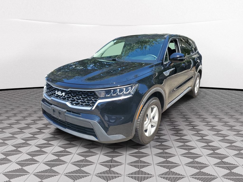 Used 2022 Kia Sorento LX FWD image 3