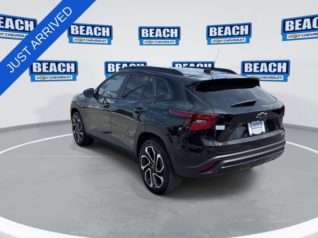 New 2026 Chevrolet Trax RS w/ Sunroof Package FWD image 6