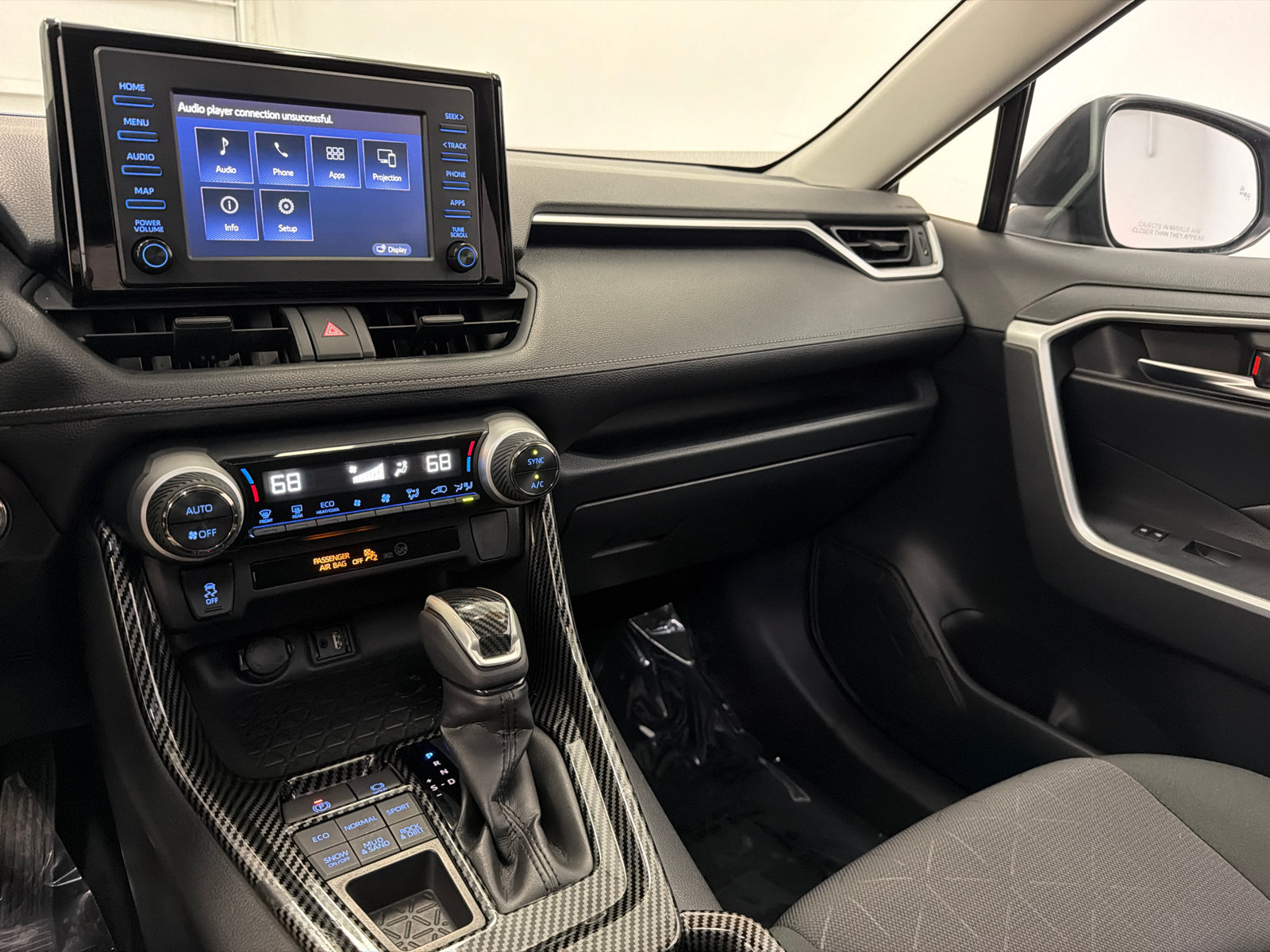 Used 2019 Toyota RAV4 XLE w/ All Weather Liner Package AWD/4WD image 23