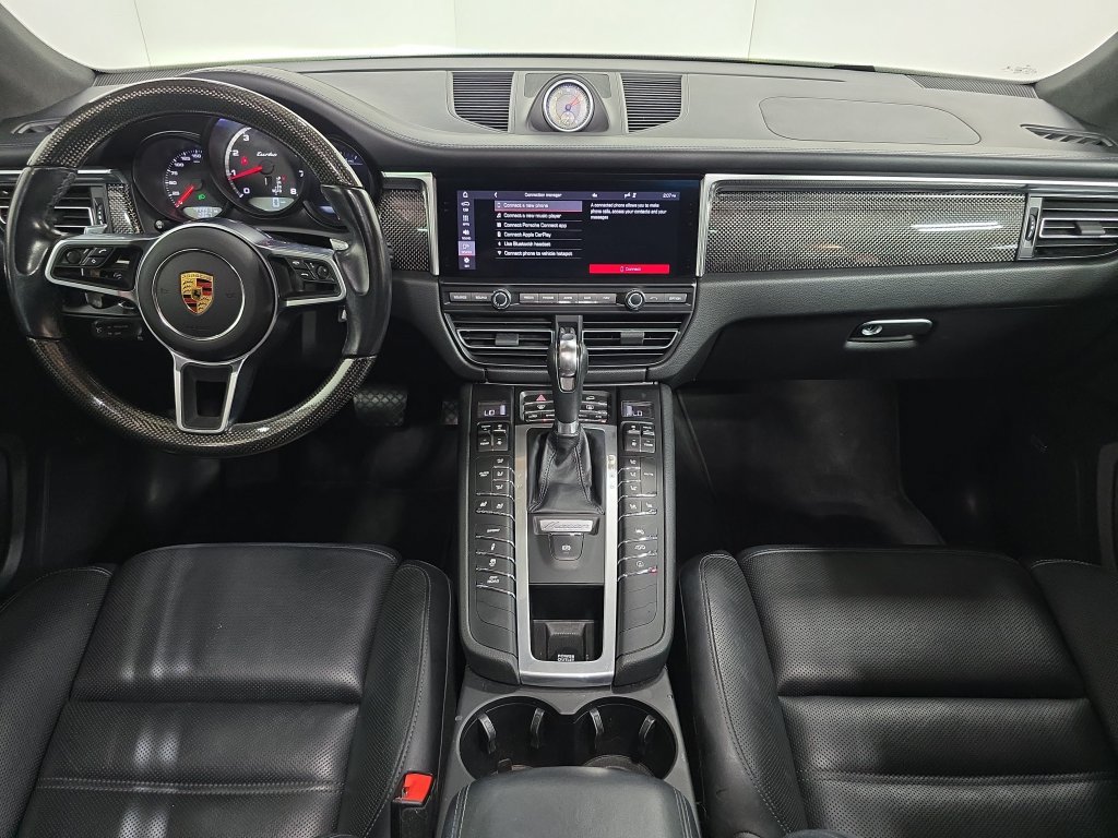 Used 2021 Porsche Macan Turbo AWD/4WD image 13