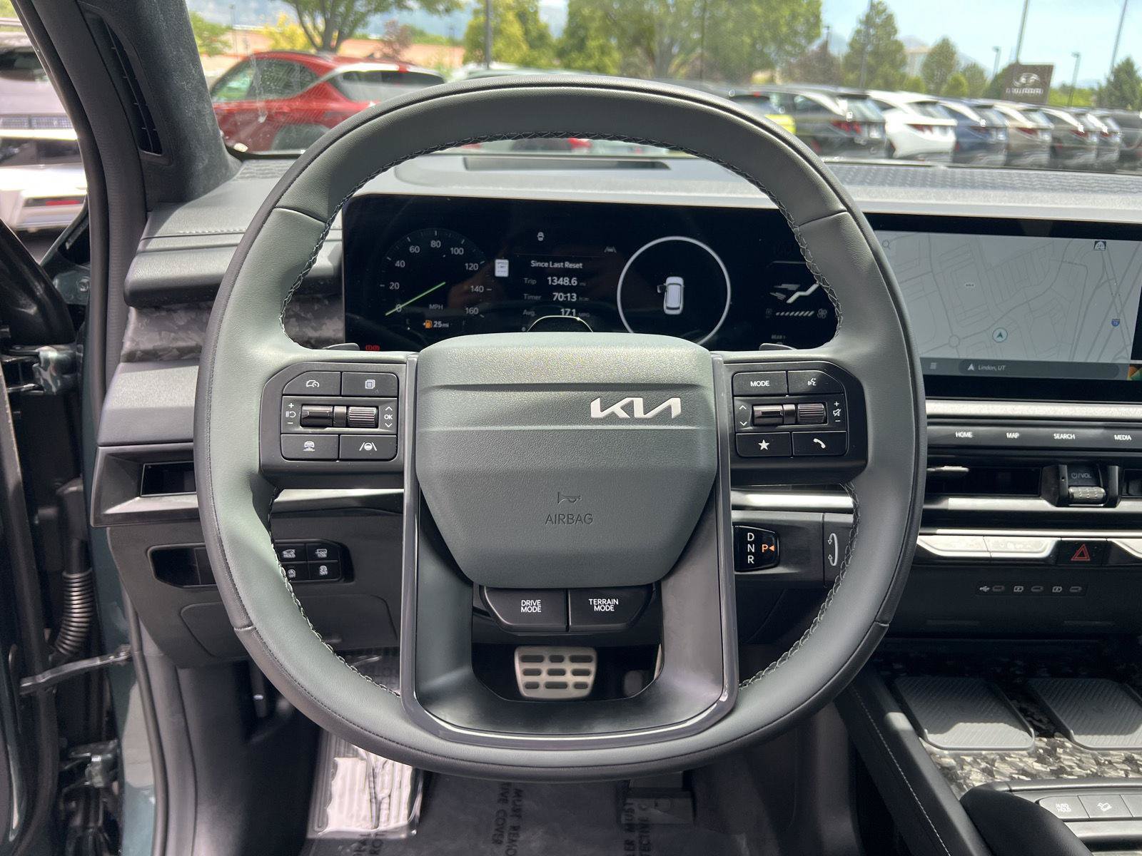 Used 2027 Kia Telluride SX Prestige X-Pro AWD/4WD image 36