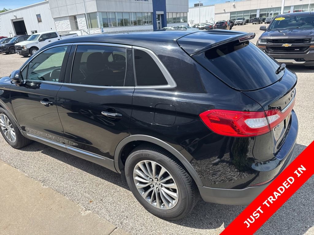 Used 2016 Lincoln MKX Select w/ Climate Package AWD/4WD image 6