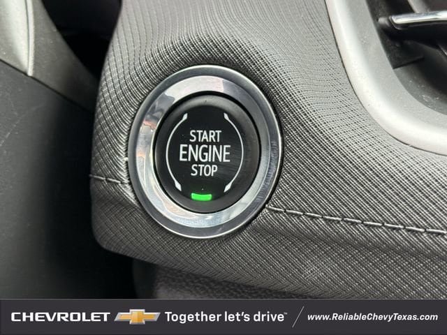 Used 2025 Chevrolet TrailBlazer LT AWD/4WD image 25