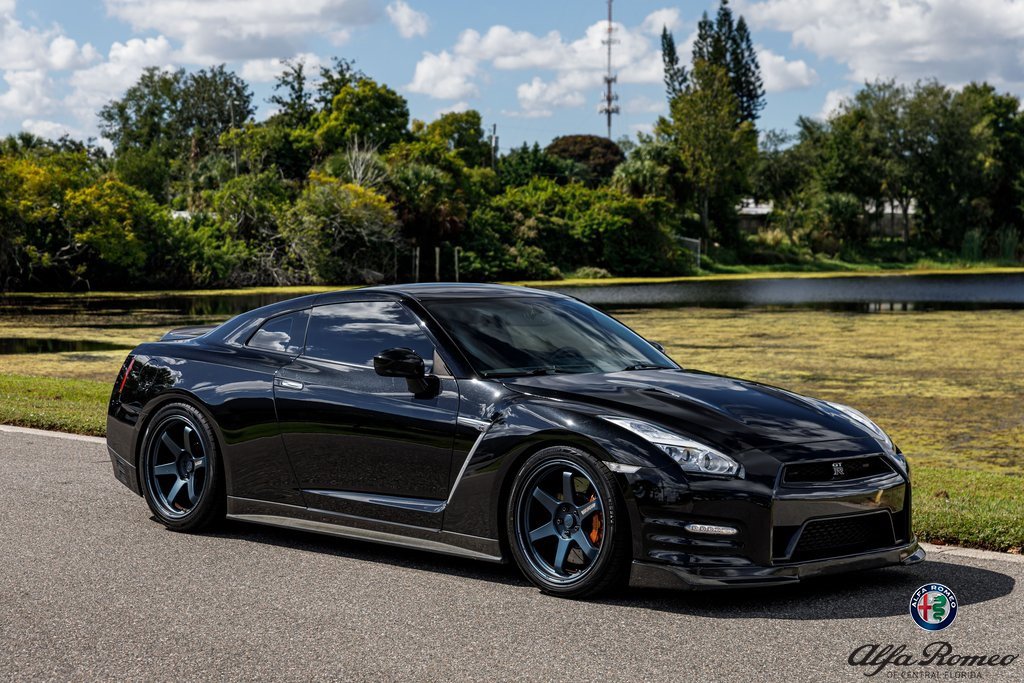 Used 2016 Nissan GT-R Premium