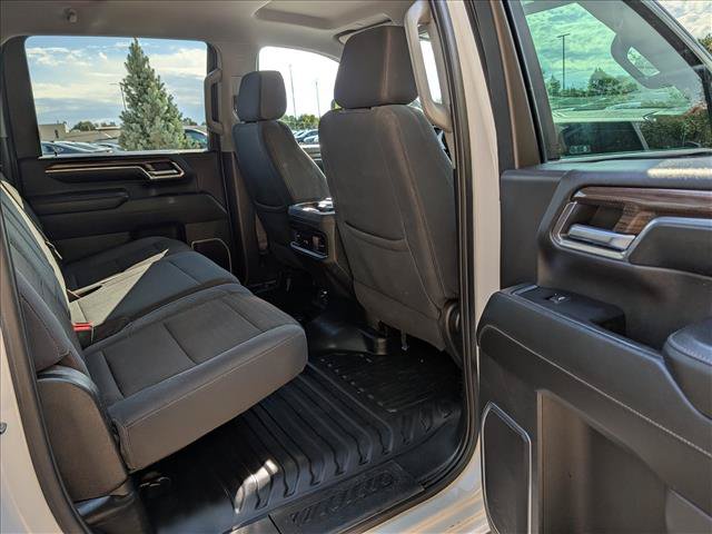 Used 2024 Chevrolet Silverado 3500 LT AWD/4WD image 16