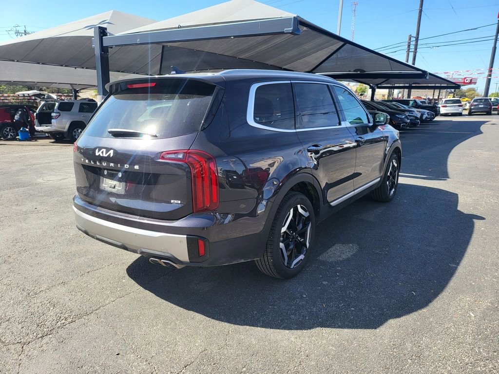 Used 2025 Kia Telluride S image 14