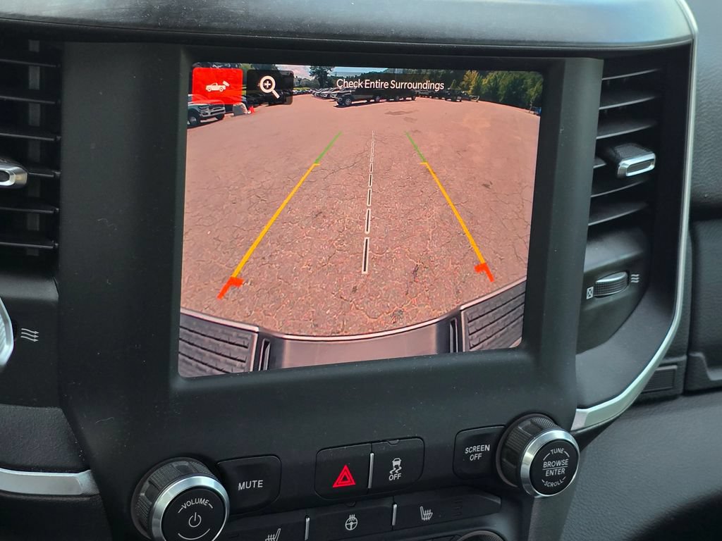 Used 2022 RAM 2500 Big Horn w/ Level B Equipment Group AWD/4WD image 10