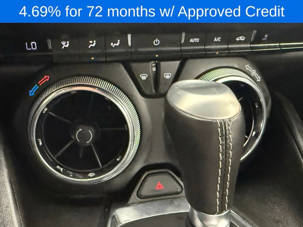 Used 2019 Chevrolet Camaro LT image 21