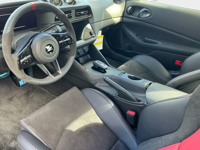New 2025 Nissan Z NISMO w/ Floor Mat Package RWD image 16