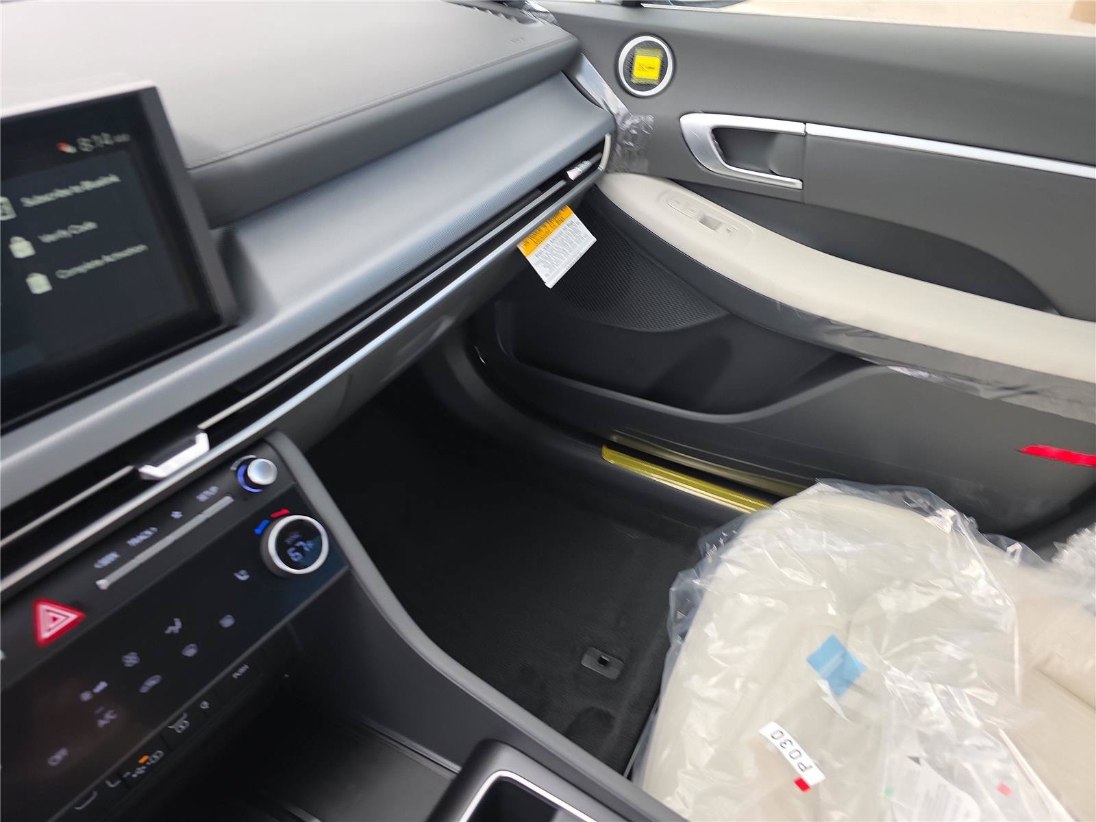 New 2026 Hyundai Sonata SEL FWD image 19