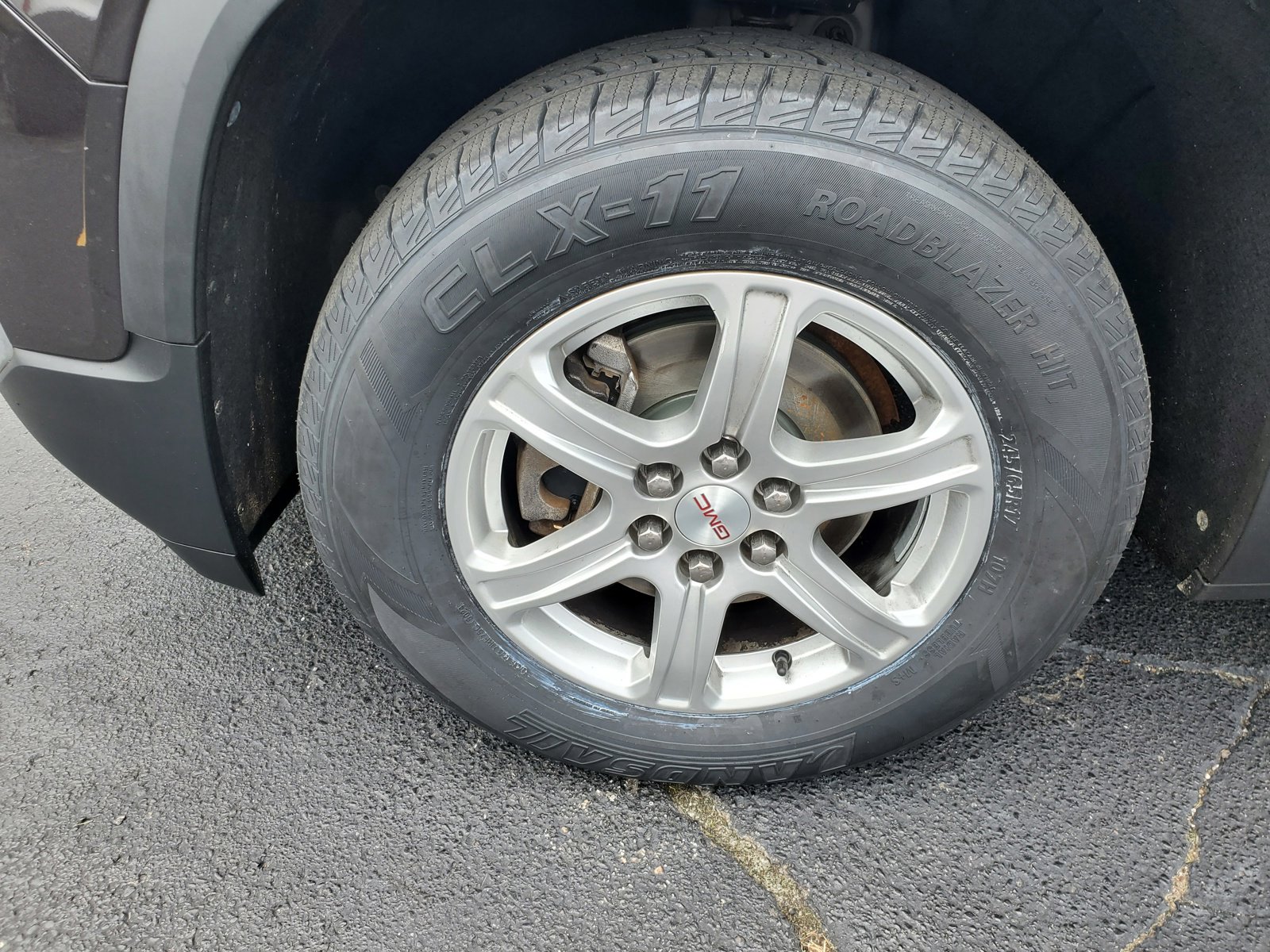 Used 2019 GMC Acadia SLE image 8