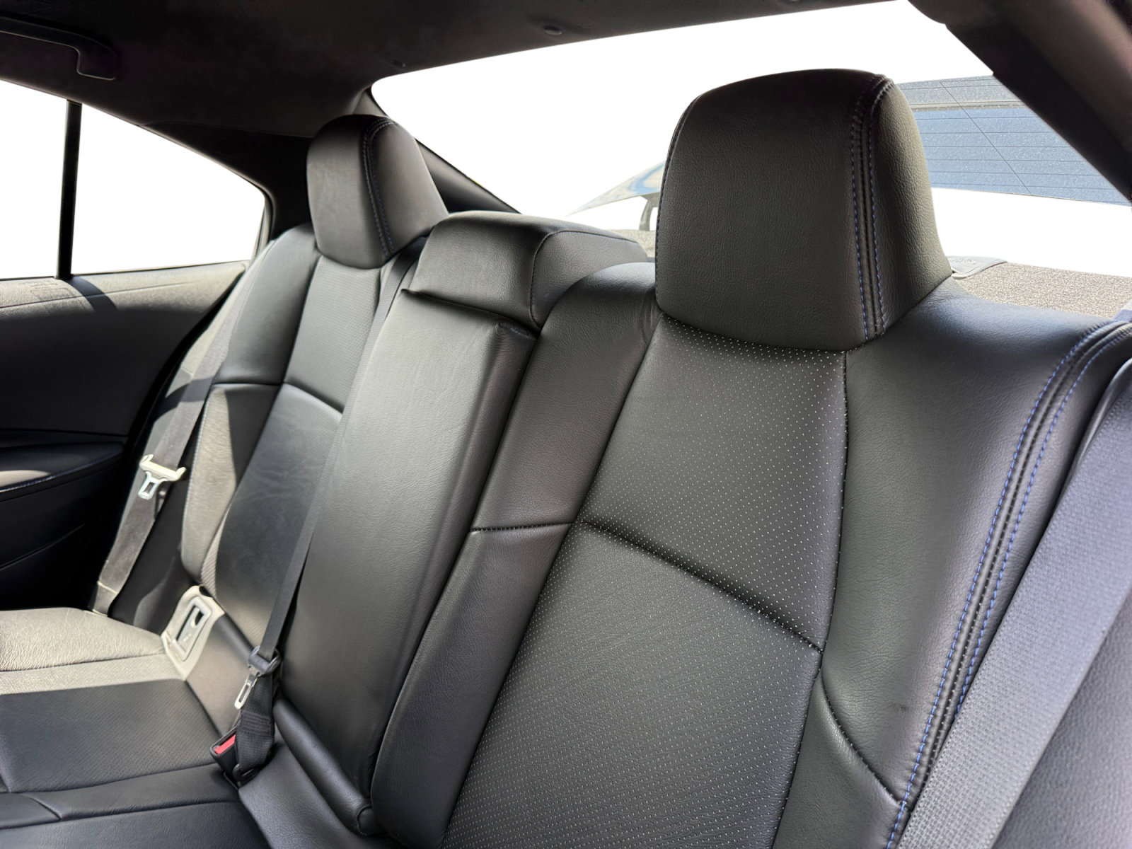Used 2022 Toyota Corolla SE FWD image 16