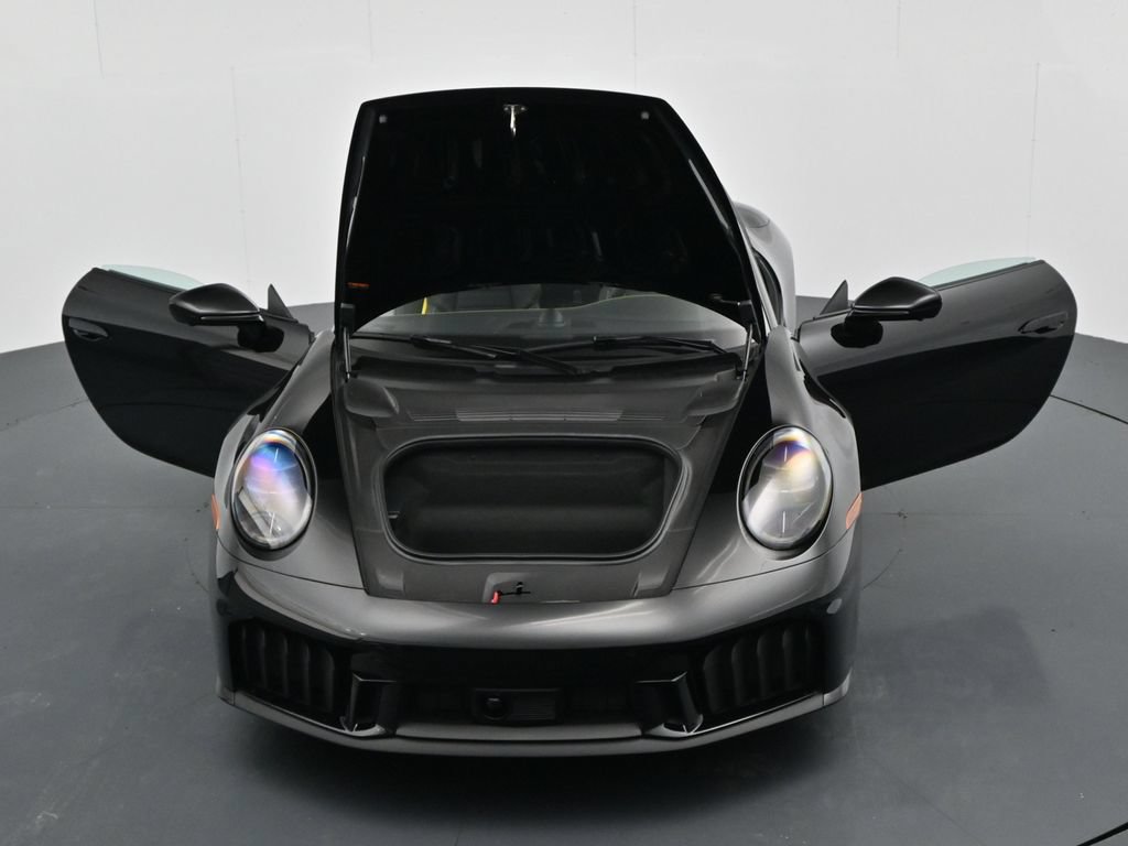 Certified 2026 Porsche 911 Targa 4 GTS AWD/4WD image 16