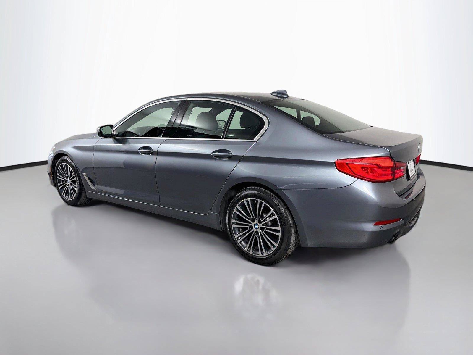 Used 2019 BMW 530i w/ Convenience Package RWD image 7