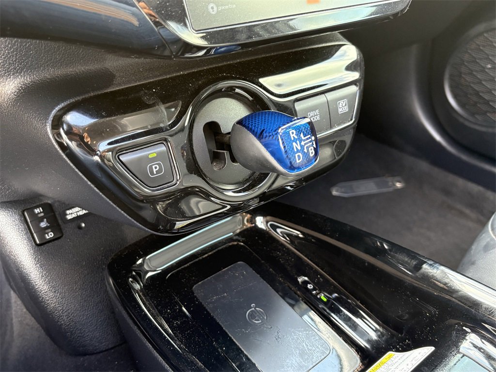 Used 2018 Toyota Prius Four image 22
