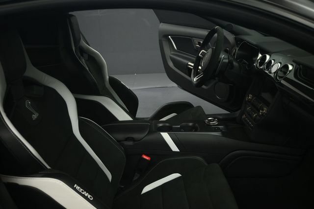 Used 2021 Ford Mustang Shelby GT500 w/ Technology Package RWD image 47