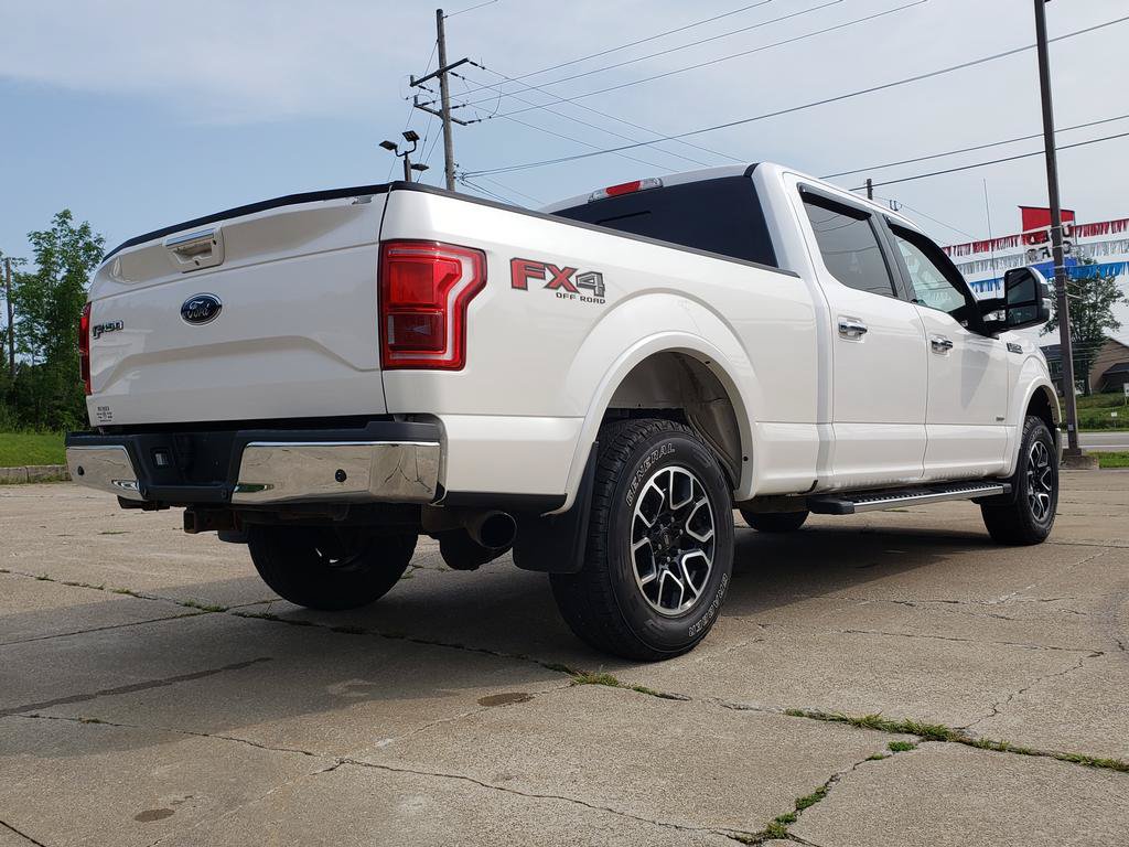 Used 2016 Ford F150 Lariat w/ Equipment Group 502A Luxury AWD/4WD image 3