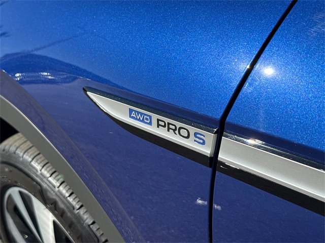 Certified 2022 Volkswagen ID.4 Pro S w/ Gradient Package image 9