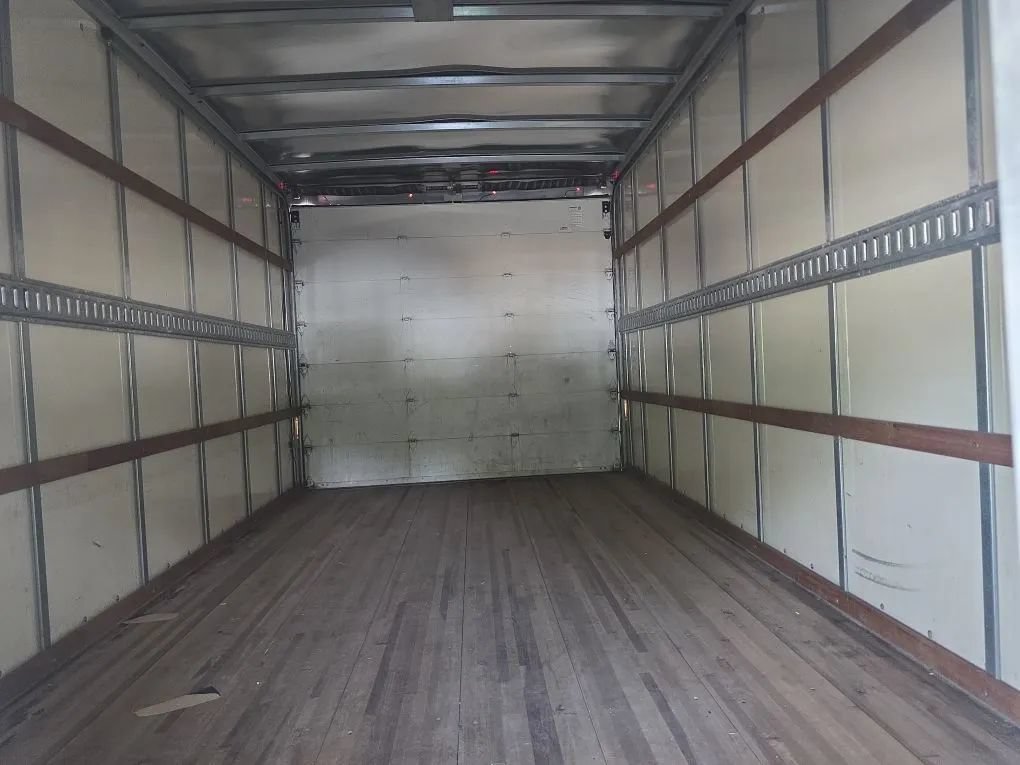 Used 2018 Ford E-350 and Econoline 350 Super Duty w/ Power Windows & Locks Group RWD image 27