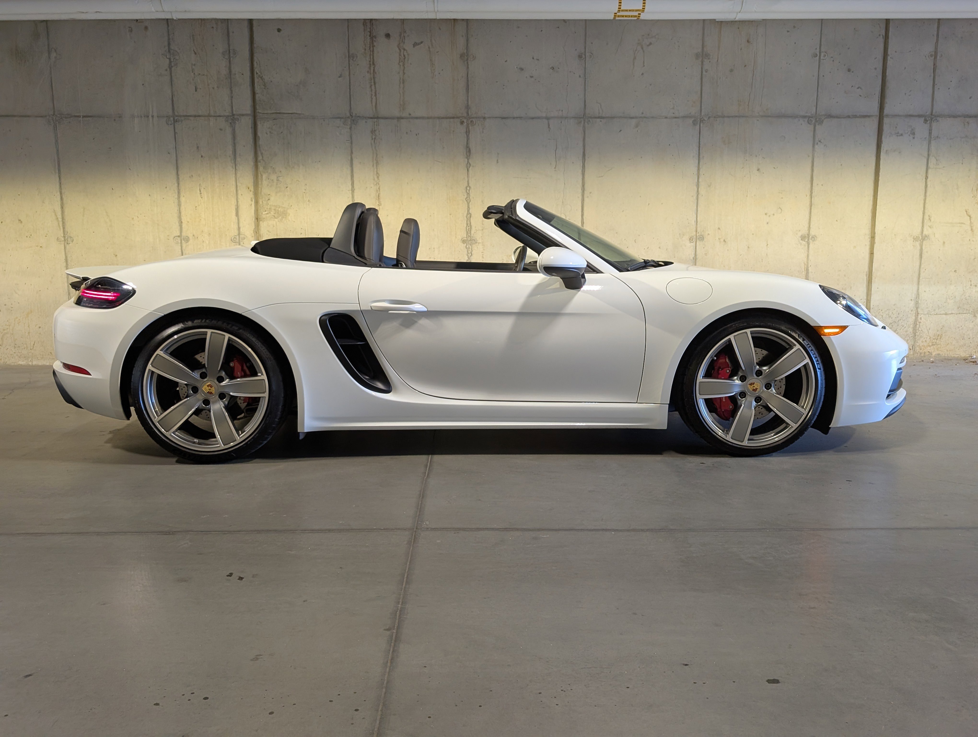 Certified 2024 Porsche 718 Boxster GTS image 10