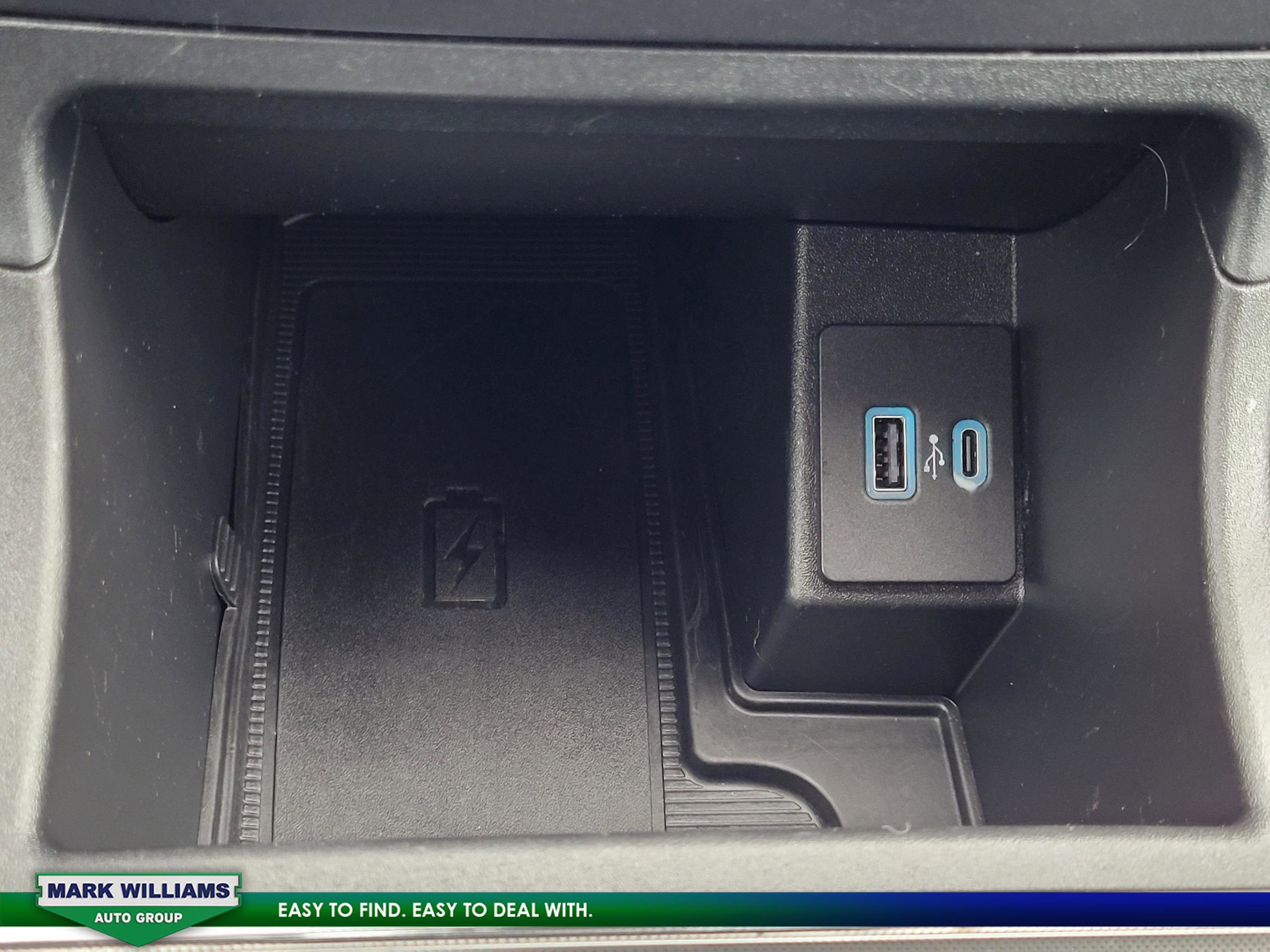 Certified 2022 Ford Edge SEL w/ Convenience Package image 26