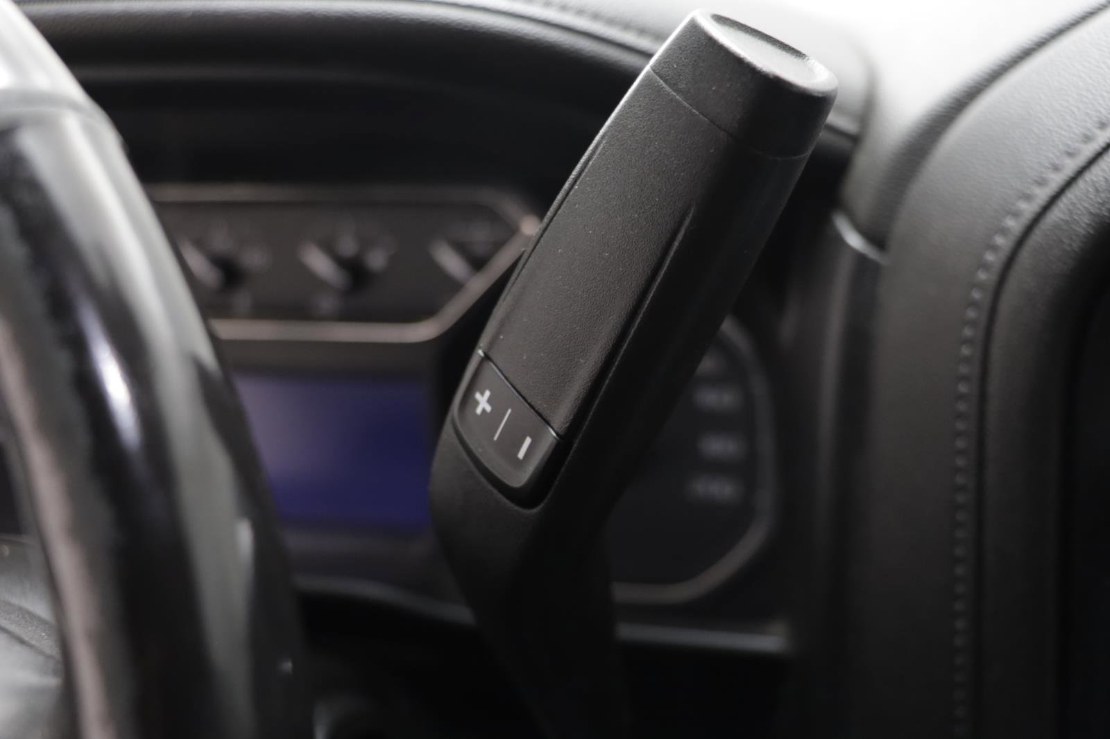 Used 2021 GMC Sierra 2500 SLE w/ Gooseneck/5TH Wheel Package image 13