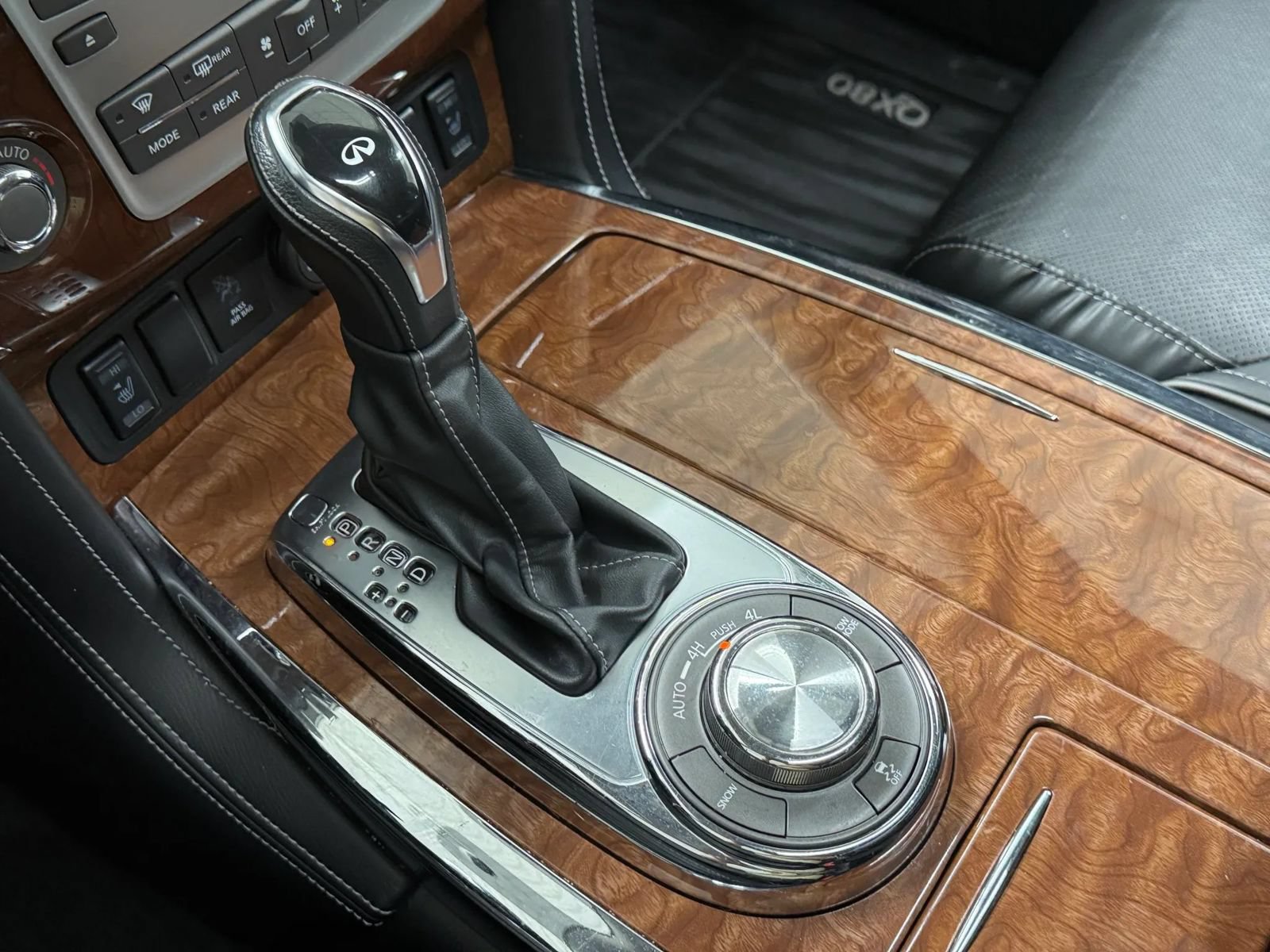 Used 2019 INFINITI QX80 Luxe w/ Proassist Package AWD/4WD image 29