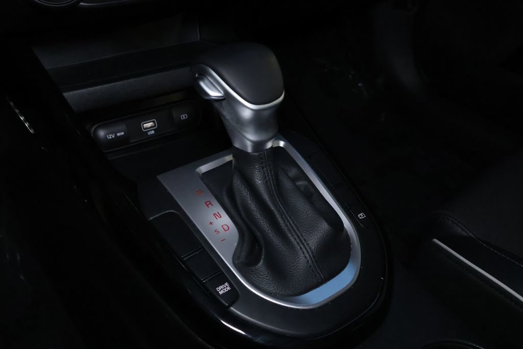 Used 2023 Kia Forte GT-Line image 29