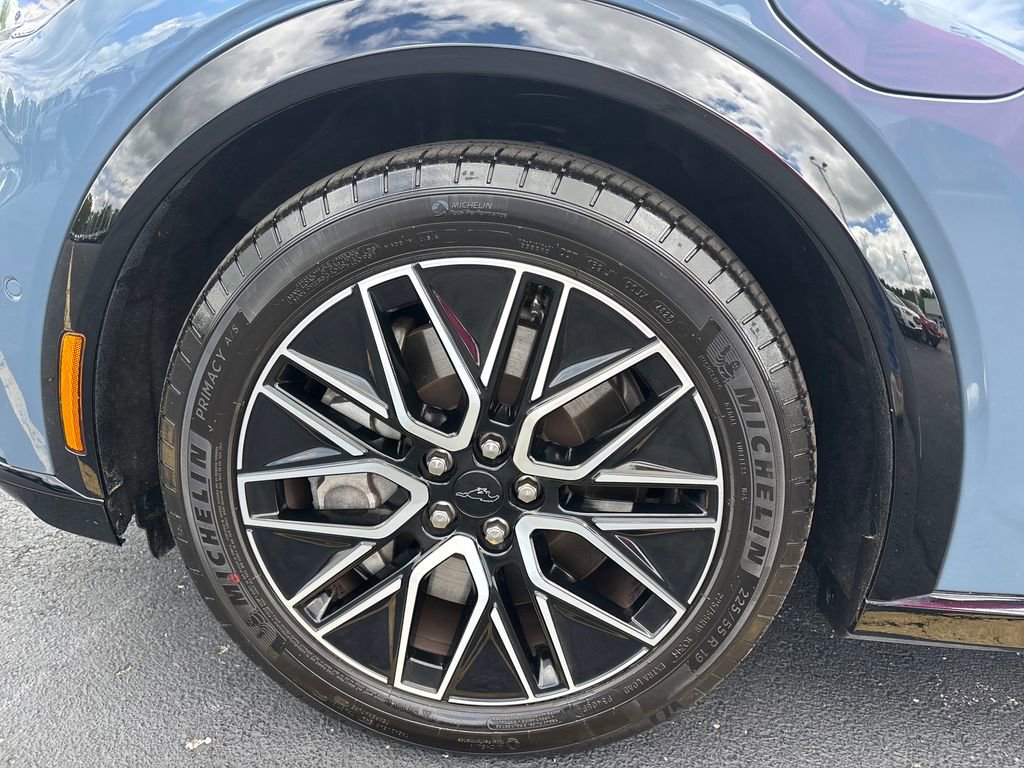 Used 2024 Ford Mustang Mach-E Premium image 19