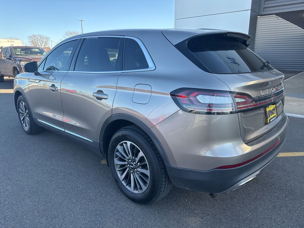 Used 2021 Lincoln Nautilus FWD w/ Equipment Group 101A image 7