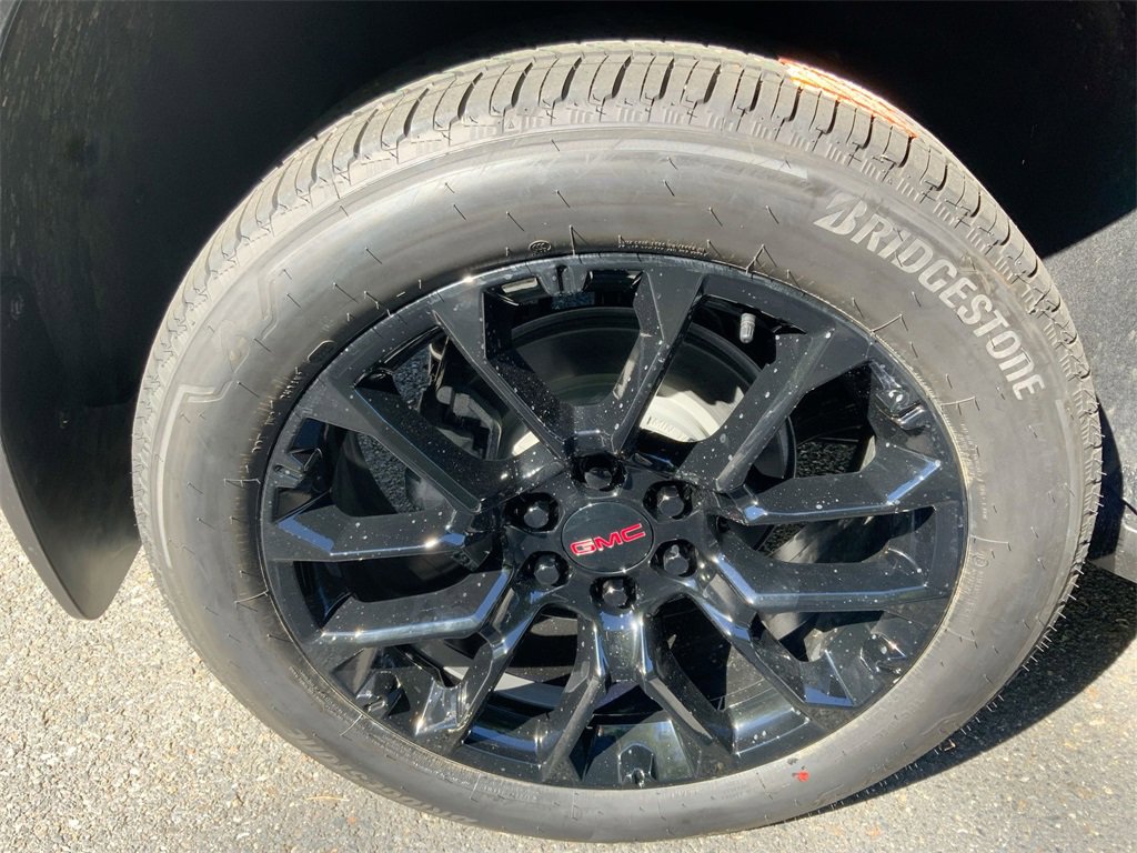 New 2026 GMC Yukon XL Elevation w/ LPO, Get Active Package image 32